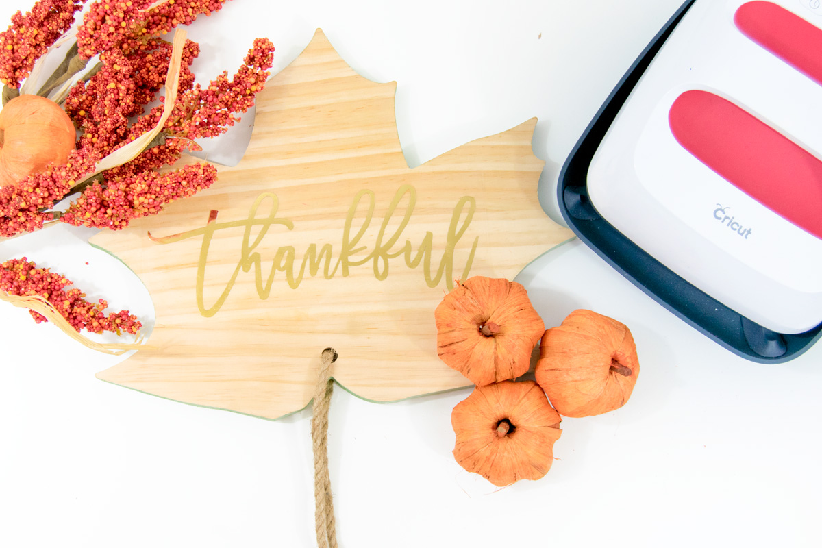 wood leaf with thankful word on it